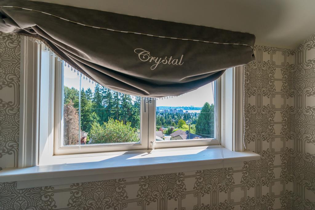 Crystal'S View Bed & Breakfast North Vancouver Eksteriør bilde